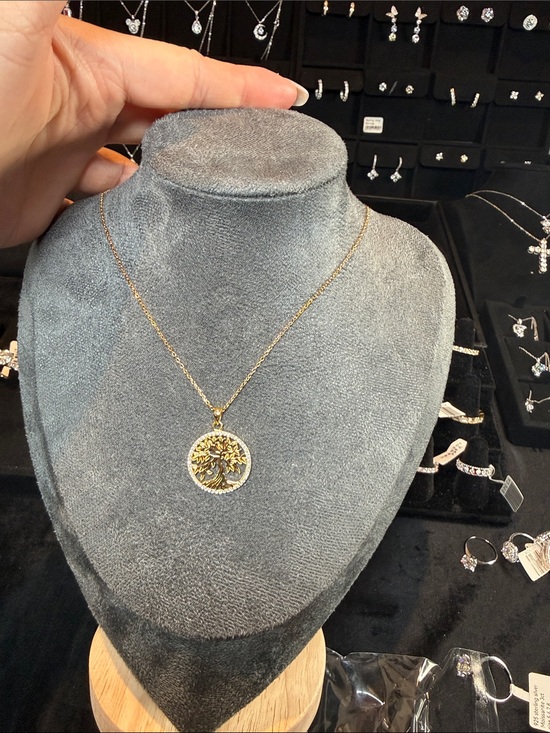 Jewelry - Gold Tree of Life Pendant Necklace - Women Jewelry
